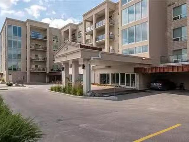 House for sale in East St. Paul, Manitoba