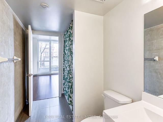 House for rent in Spadina—Fort York, Toronto