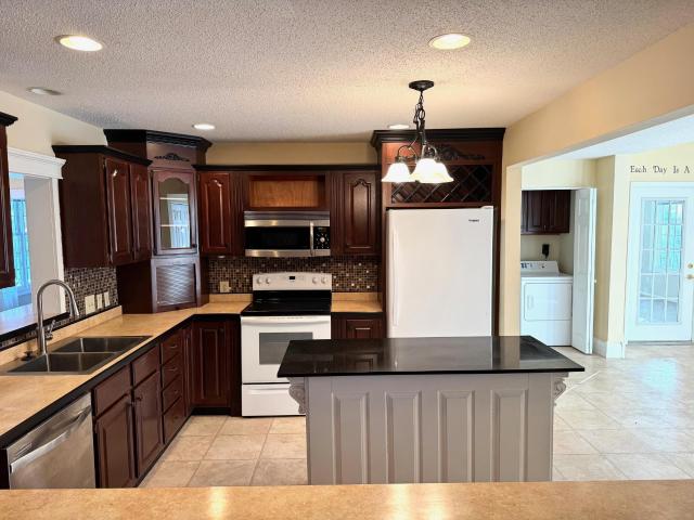 House for sale in Roseau, Minnesota
