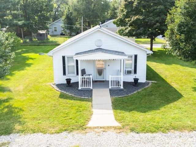House for sale in South Pekin, Illinois