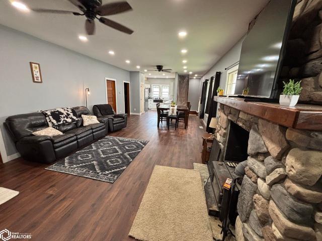 House for sale in Gladbrook, Iowa