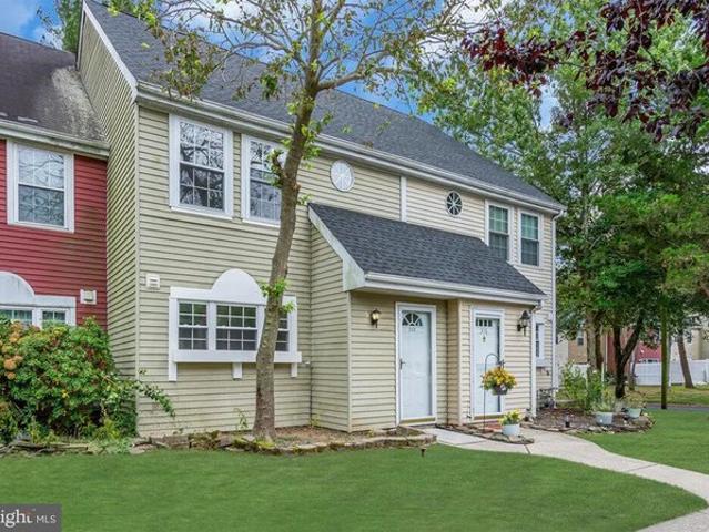 Townhouse for sale in Tuckerton, New Jersey
