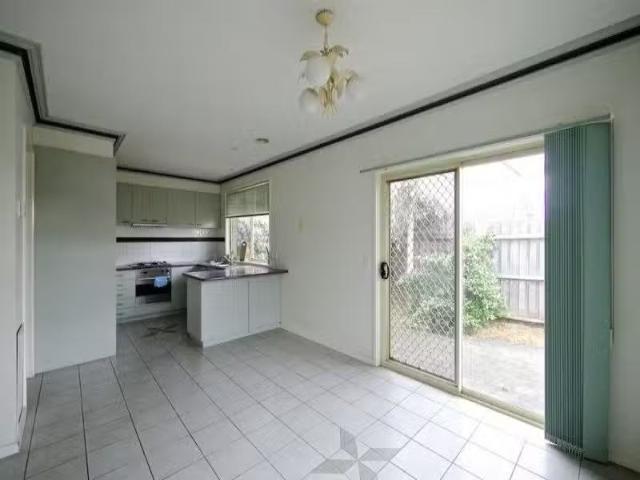 Condo for rent in Camerons Creek, Victoria