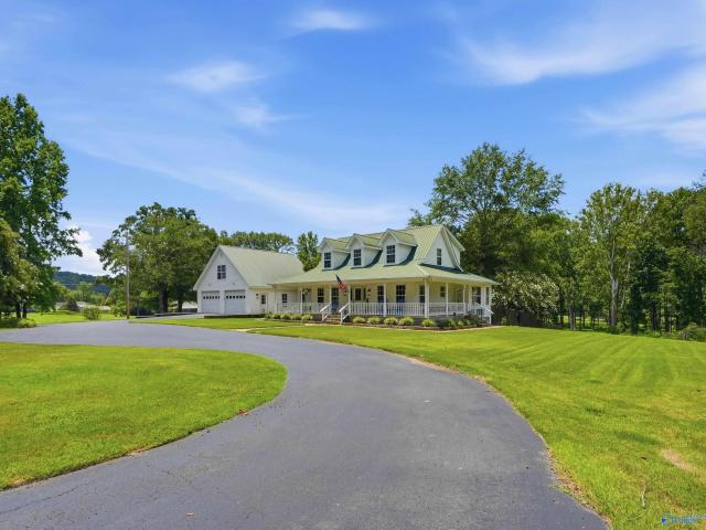 House for sale in Scottsboro, Alabama