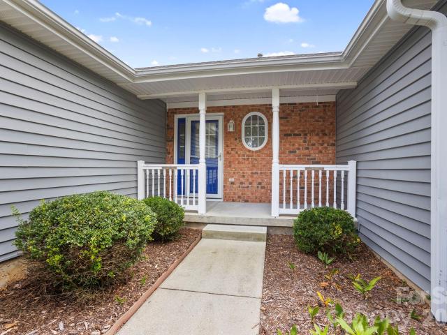 Townhouse for sale in Hendersonville, North Carolina