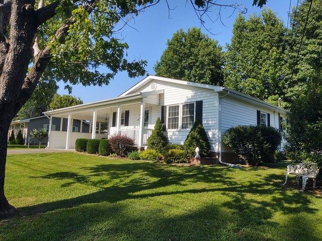 House for sale in Grantsburg, Illinois