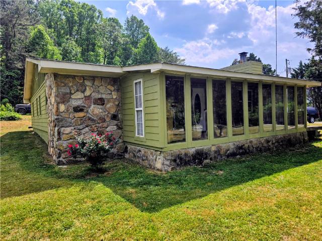 House for sale in Pickens, South Carolina