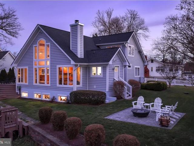 House for sale in Riva, Maryland