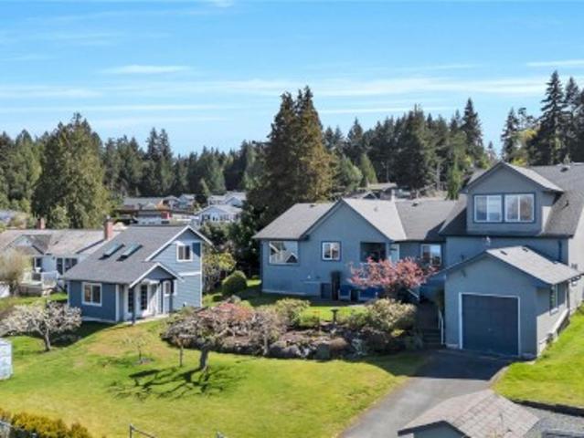 House for sale in Qualicum Beach, British Columbia
