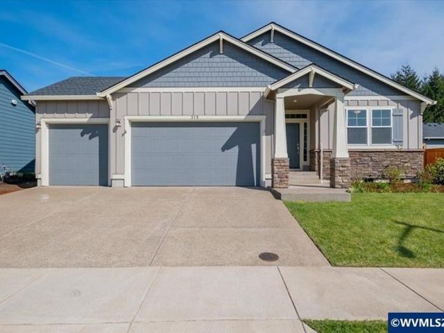 House for sale in Oregonia