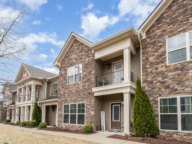 Townhouse for sale in Murfreesboro