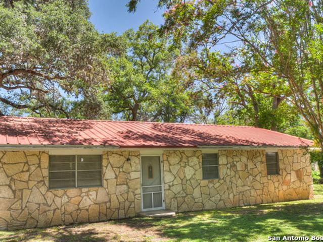 House for sale in Leakey House for sale in Leakey