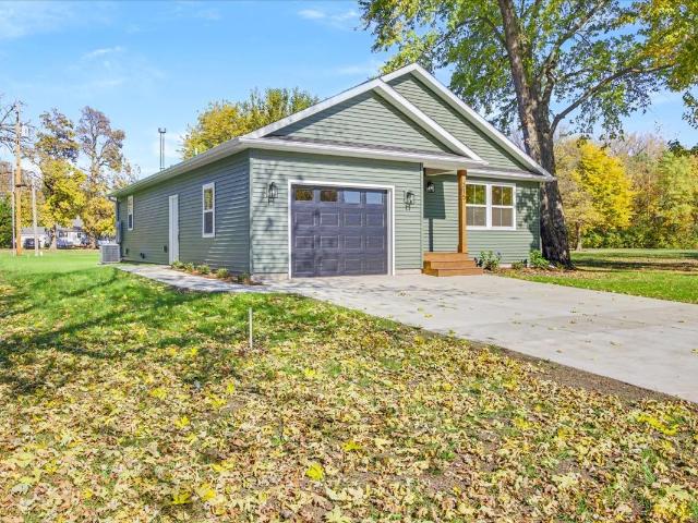 House for sale in Forrest, Livingston County