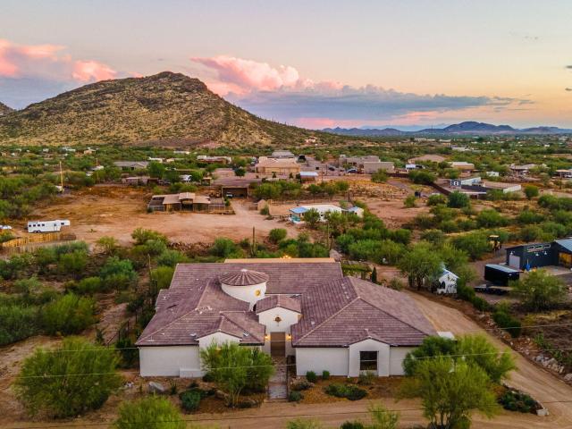 House for sale in New River, Maricopa County