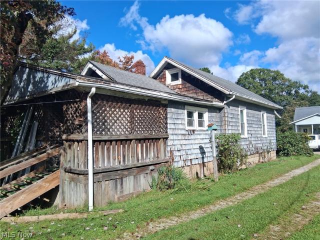 House for sale in Wadsworth, Medina County
