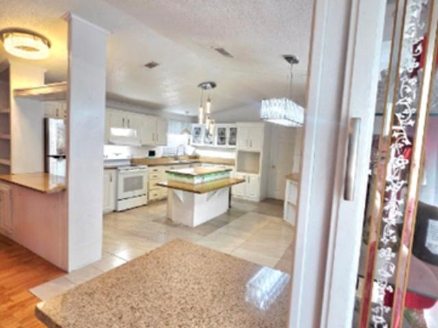 House for sale in Devine, Medina County