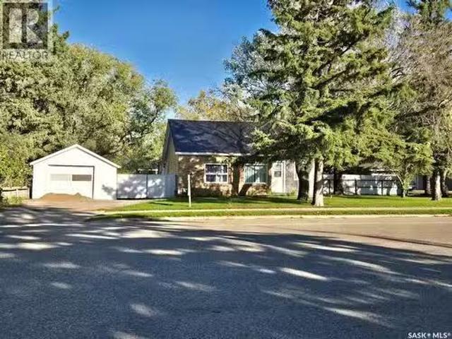 House for sale in Stoughton, Saskatchewan