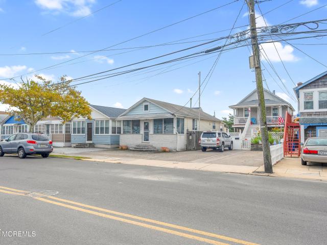 House for sale in Seaside Heights, New Jersey