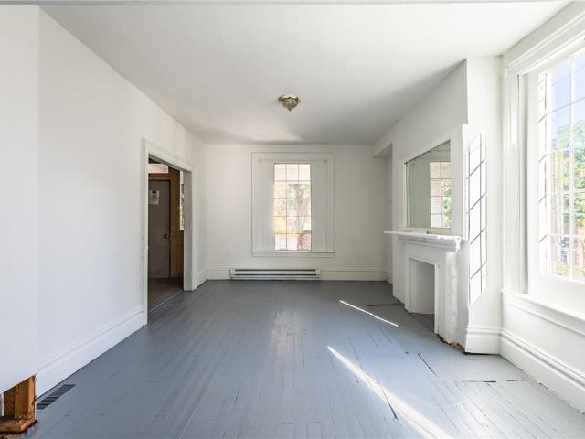 House for sale in Turtle Creek, Pennsylvania