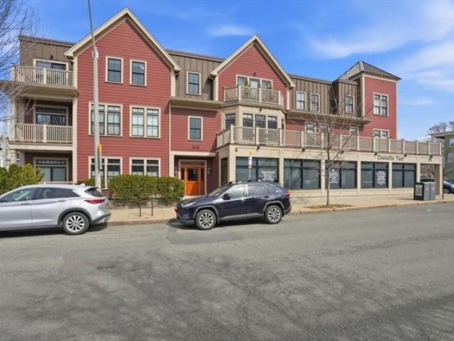 Condo for sale in Somerville, Massachusetts