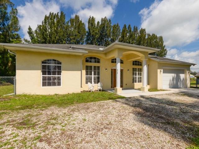 House for sale in Fort Pierce, Florida