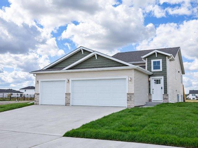 House for sale in Horace, North Dakota