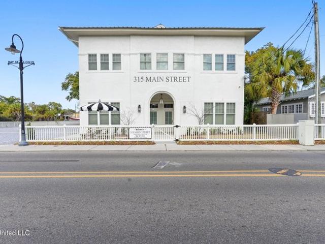 Condo for sale in Bay Saint Louis, Mississippi