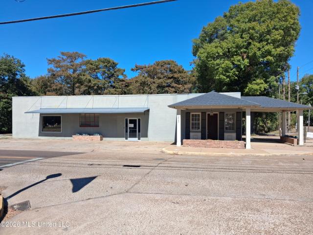 Commercial for sale in Downdown Commercial District, Indianola