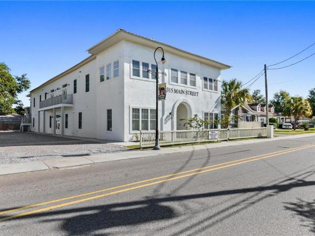 Condo for sale in Bay Saint Louis, Mississippi