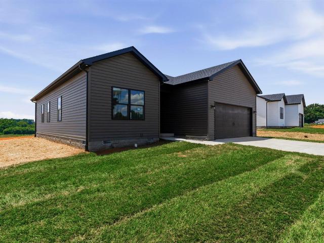 House for sale in Adolphus, Kentucky