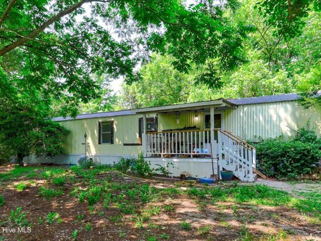 House for sale in Burgaw, North Carolina