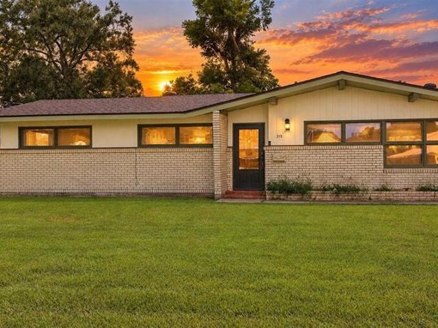 House for sale in Lake Charles, Louisiana