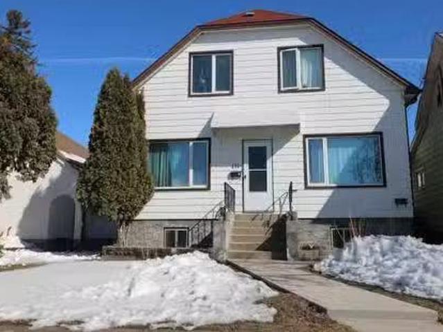 House for sale in East St. Paul, Manitoba