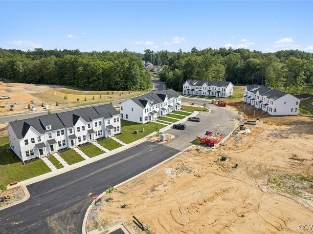 Townhouse for sale in Virginia