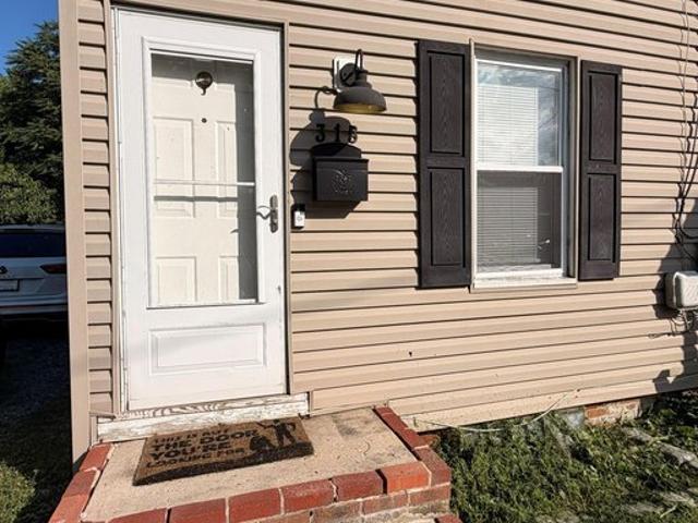 Townhouse for sale in Delaware