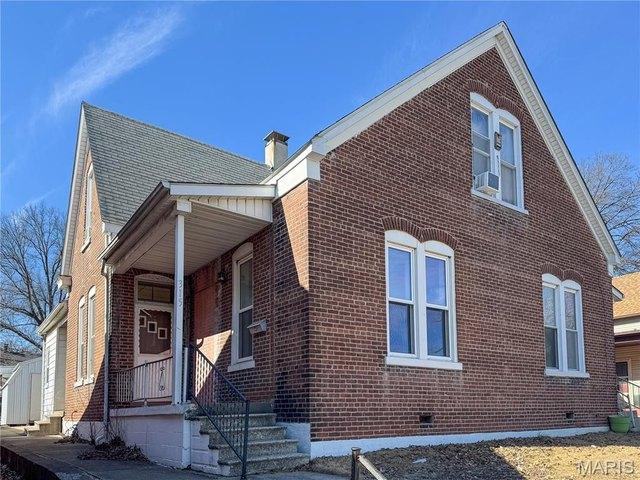 House for sale in Belleville, Illinois