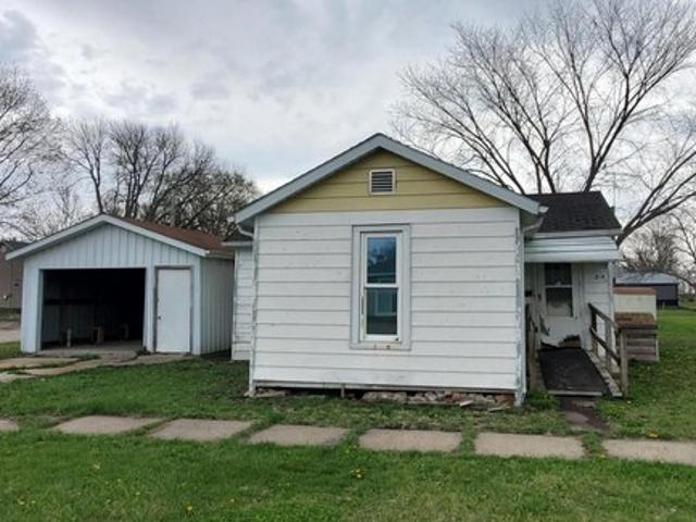 House for sale in Corydon, Iowa