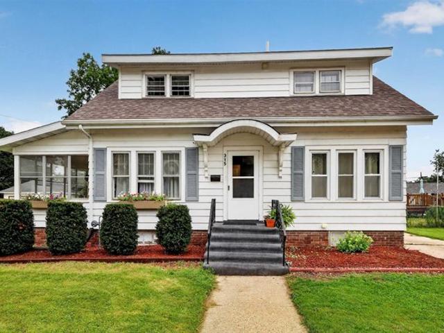 House for sale in Janesville, Wisconsin