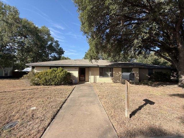 House for sale in Navasota, Grimes County