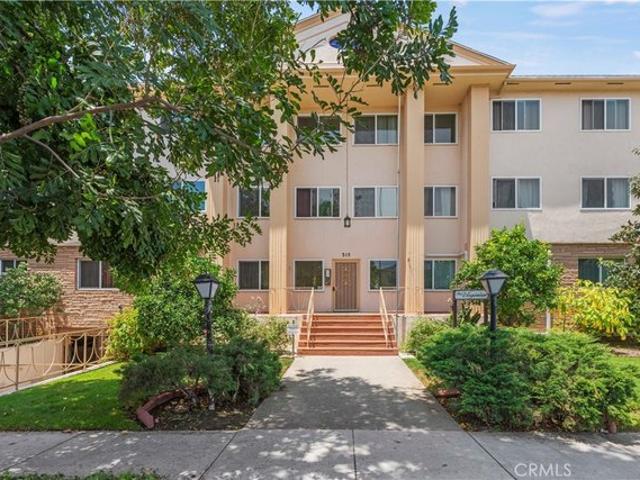 Condo for sale in Glendale, California