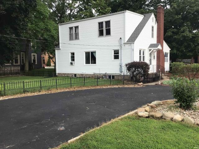 House for sale in Winamac, Indiana