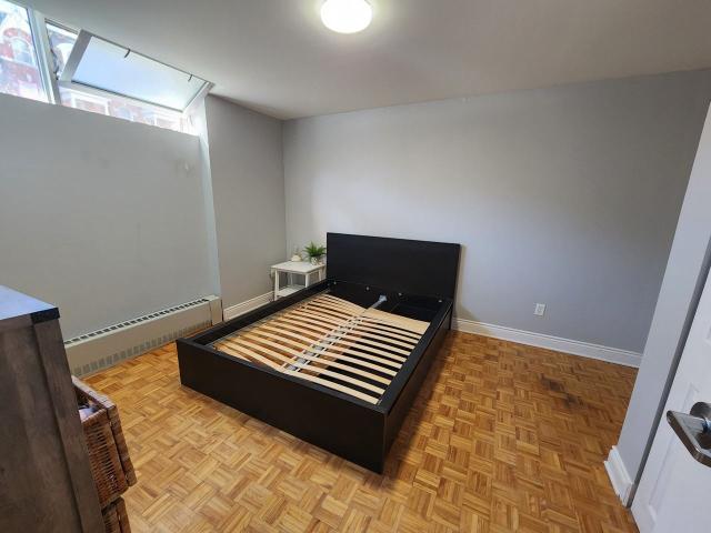 Apartment for rent in Rideau-Vanier, Ottawa