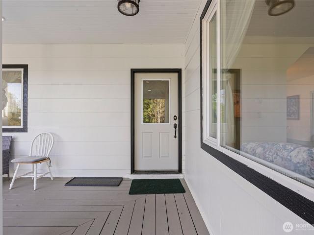 House for sale in South Bend, Washington