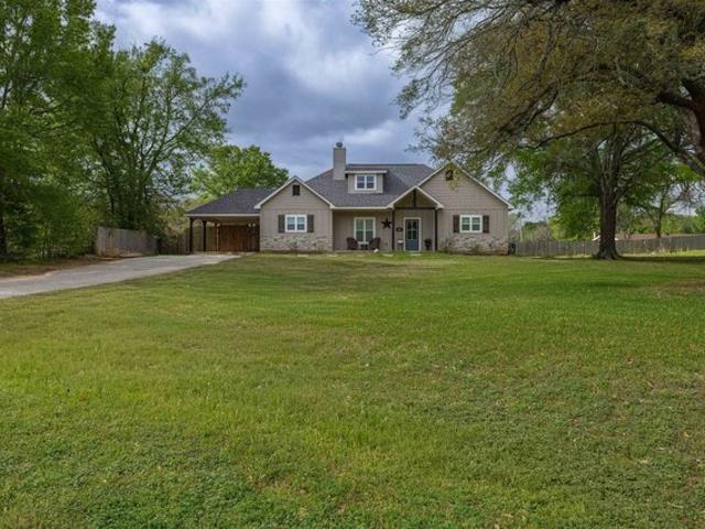 House for sale in Kilgore, Texas