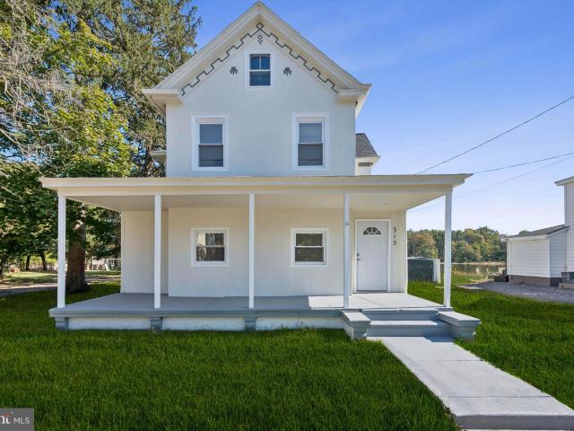 House for sale in Elmer, New Jersey