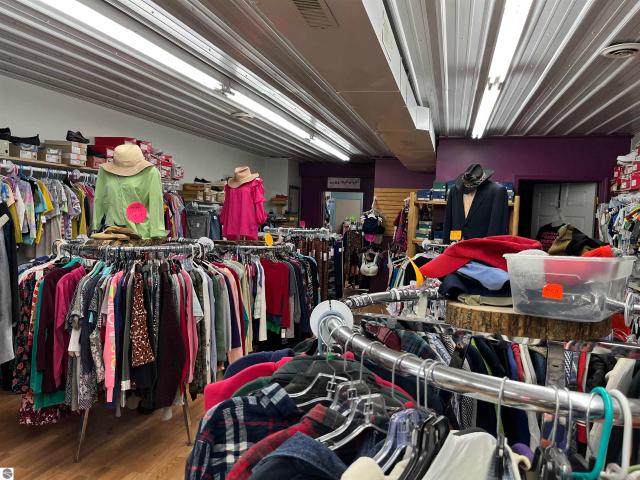 Commercial for sale in Standish, Michigan