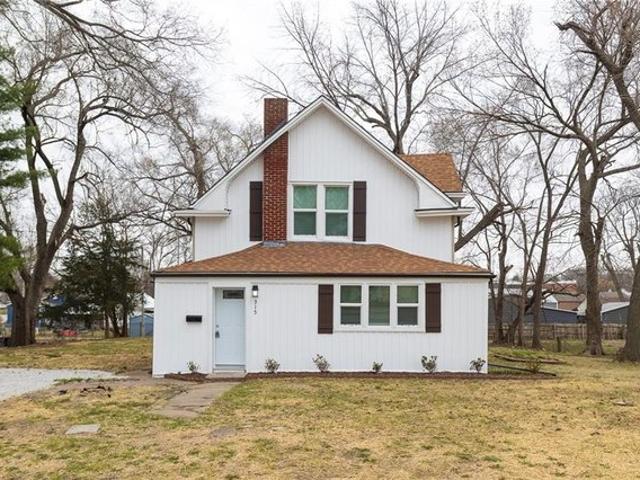 House for sale in Buckner, Missouri