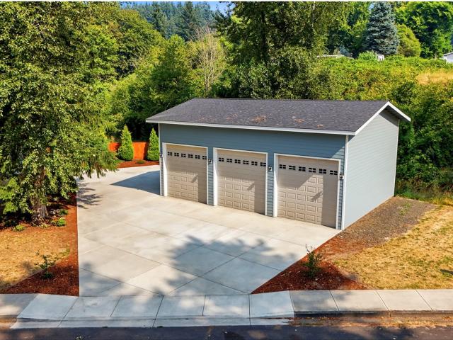House for sale in Oregonia