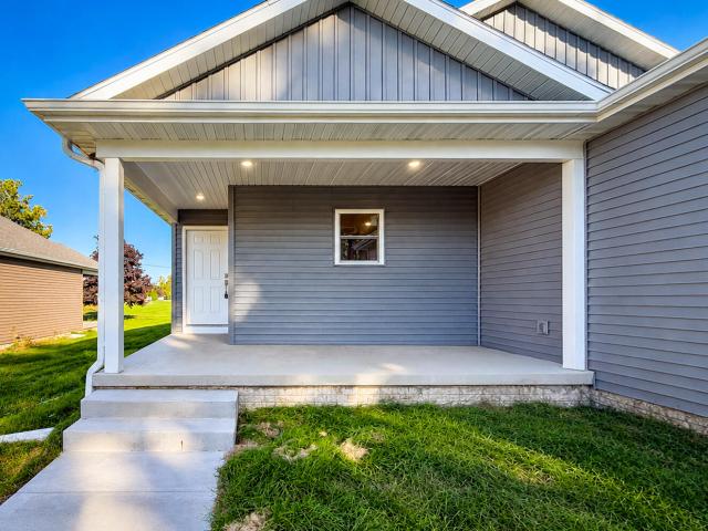 House for sale in Ogden, Boone County
