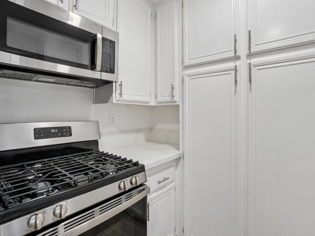 Apartment for rent in Westlake, Los Angeles